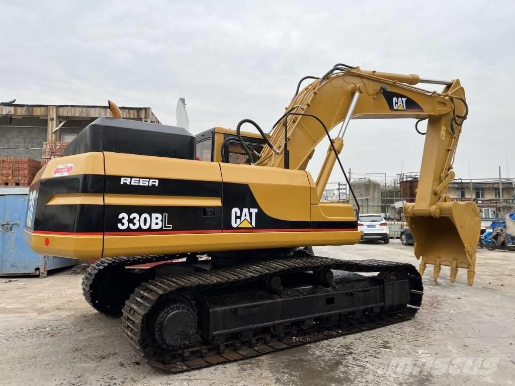 CAT 330 B L Paletli ekskavatörler
