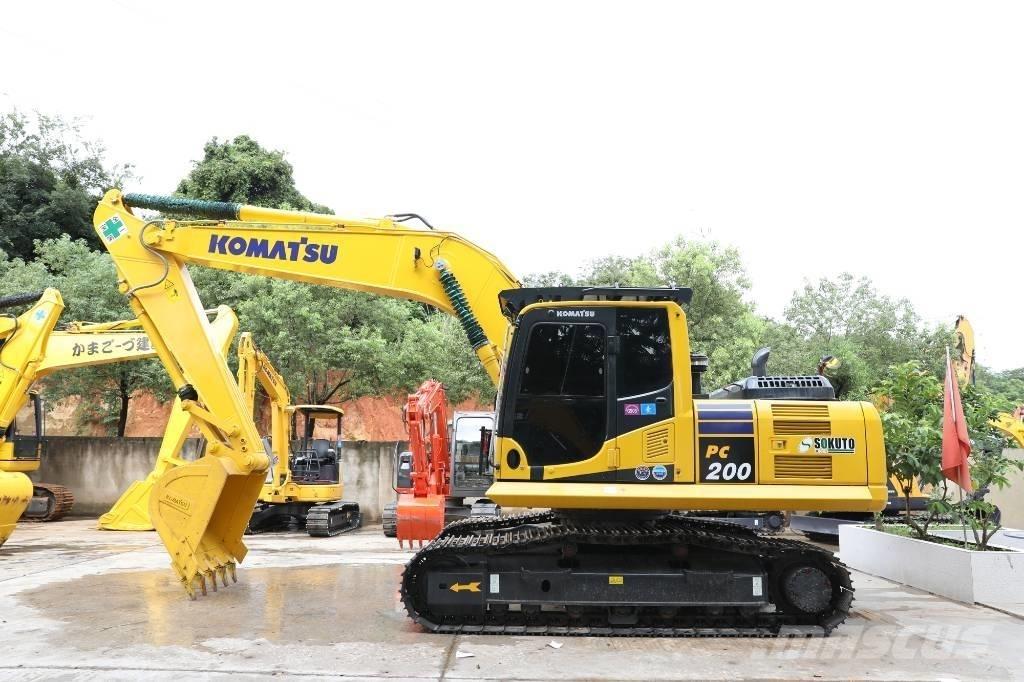 Komatsu PC 200-8 Mini ekskavatörler, 7 tona dek