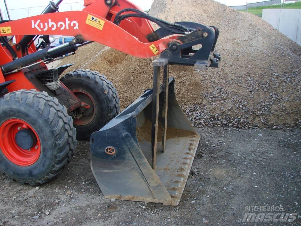 Kubota R 082 Tekerlekli yükleyiciler