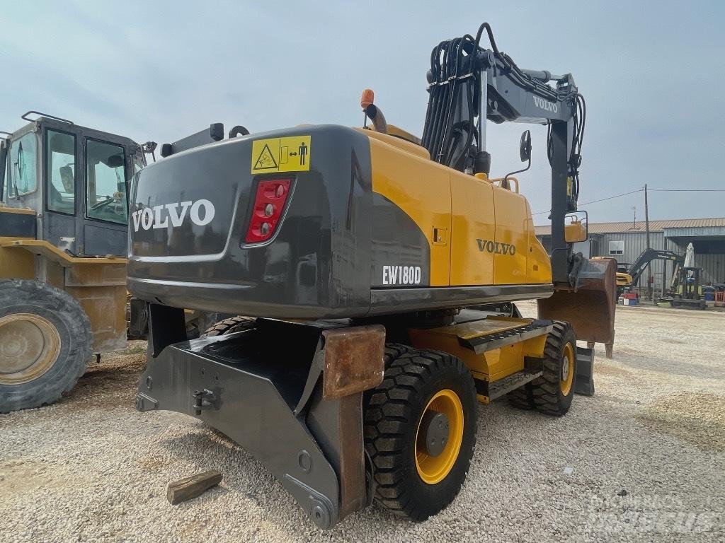Volvo EW 180 C Lastik tekerli ekskavatörler