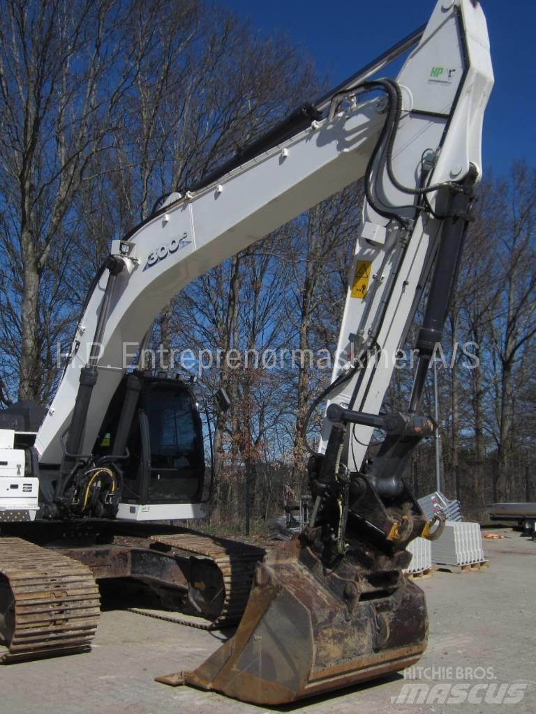 Hitachi ZX 300 LC-6 Paletli ekskavatörler