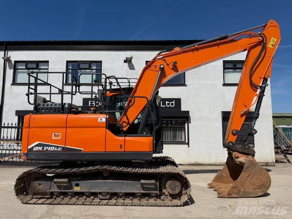 Doosan DX 140 LC-7 Paletli ekskavatörler