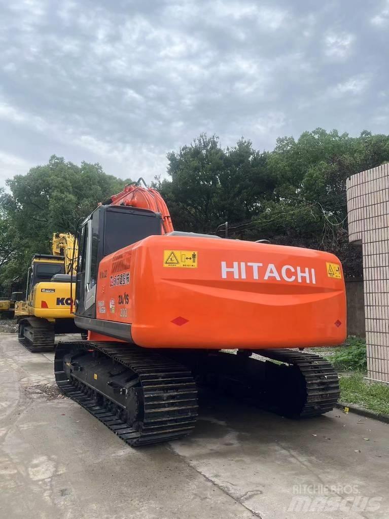 Hitachi ZX 200 Paletli ekskavatörler