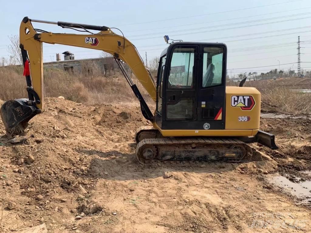 CAT 306 Mini ekskavatörler, 7 tona dek