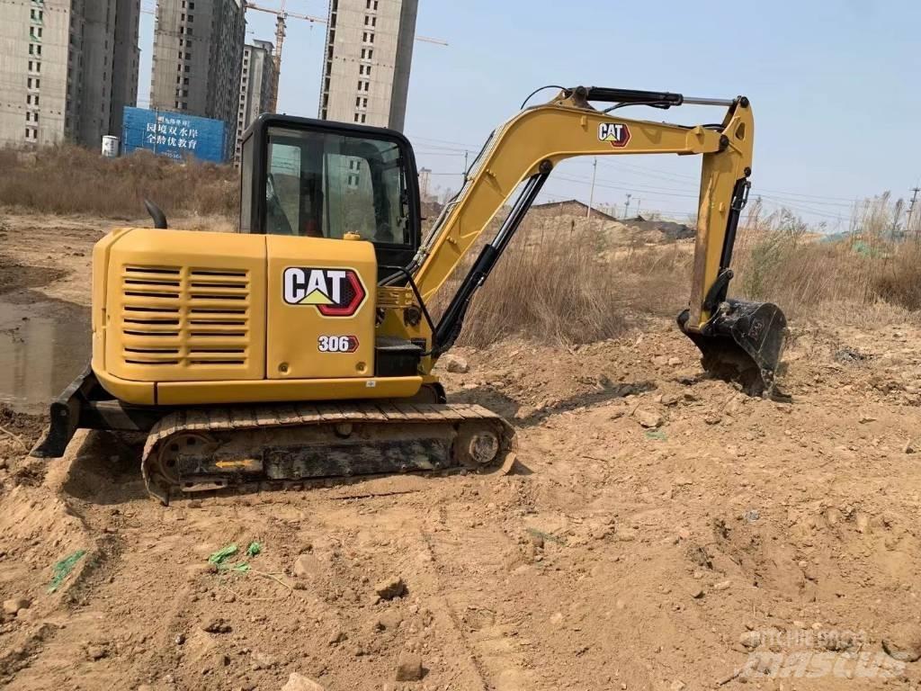 CAT 306 Mini ekskavatörler, 7 tona dek
