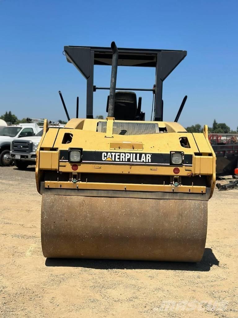 CAT CB 534 DXW Çift tamburlu silindirler