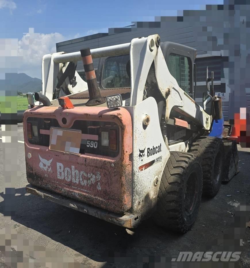 Bobcat S 590 Skid steer loderler