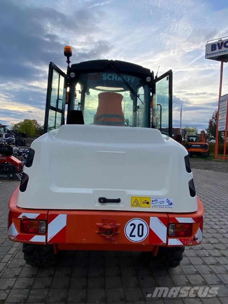 Yanmar V 100 Tekerlekli yükleyiciler
