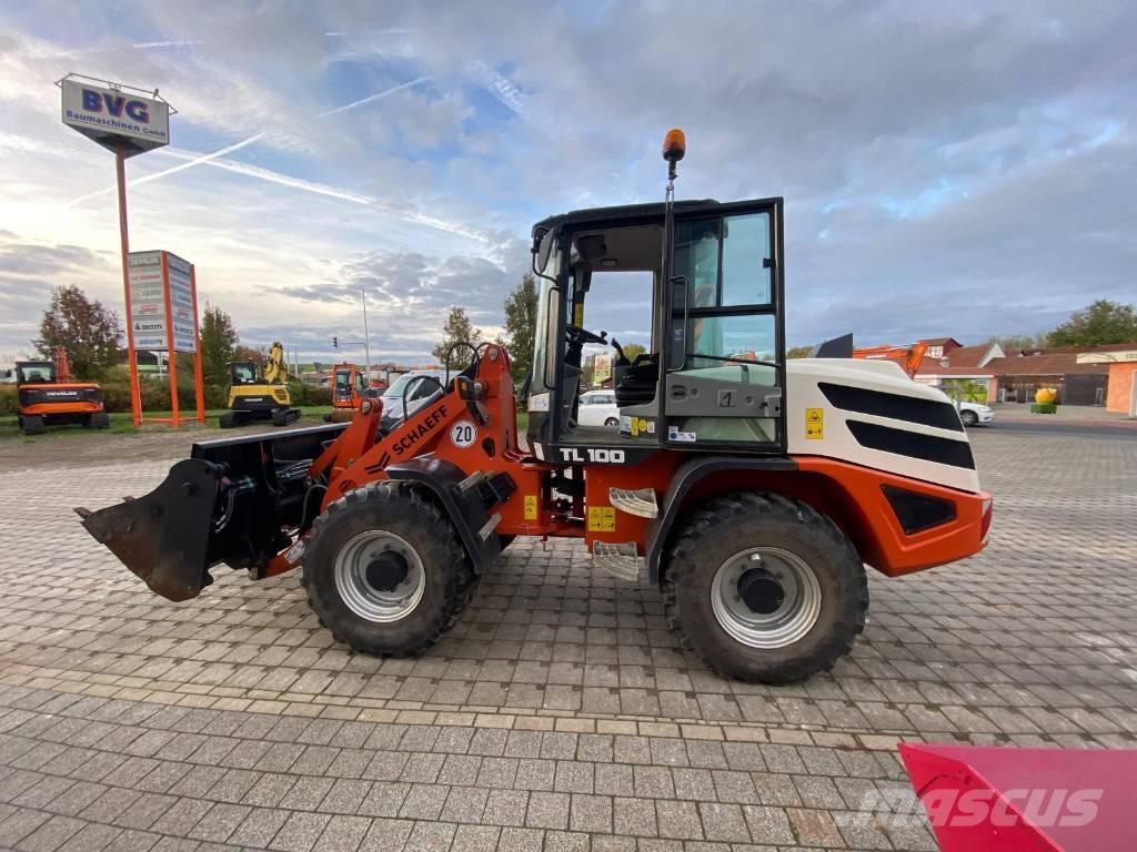 Yanmar V 100 Tekerlekli yükleyiciler