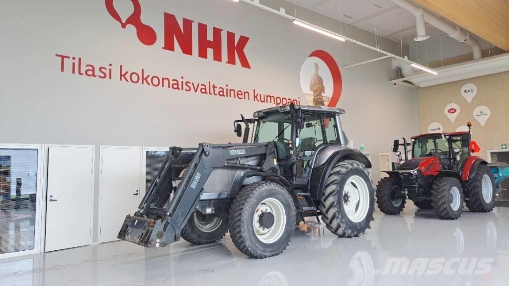 Valtra M 130 Traktörler