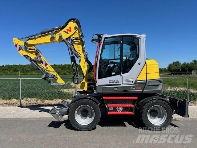 Wacker Neuson EW 100 Lastik tekerli ekskavatörler