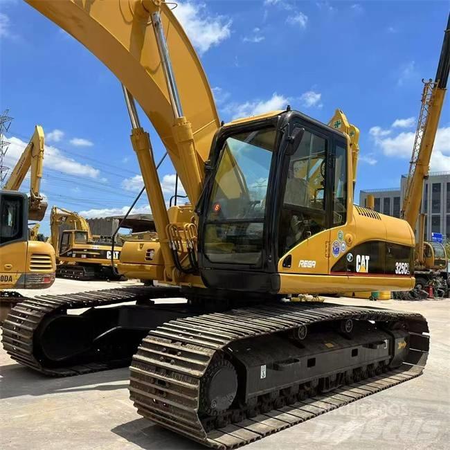CAT 325 CL Paletli ekskavatörler
