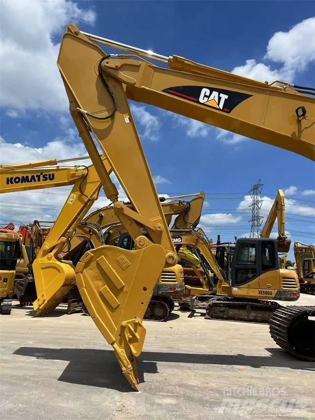 CAT 325 CL Paletli ekskavatörler