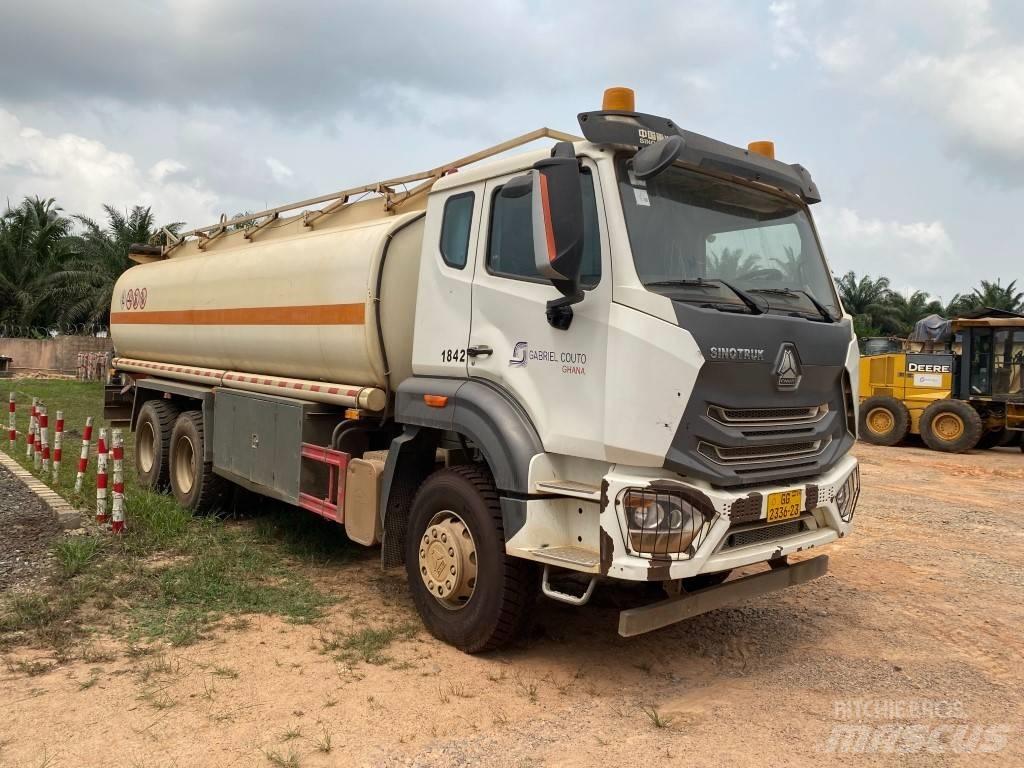  SINOTRUCK E7G340 Tankerli kamyonlar