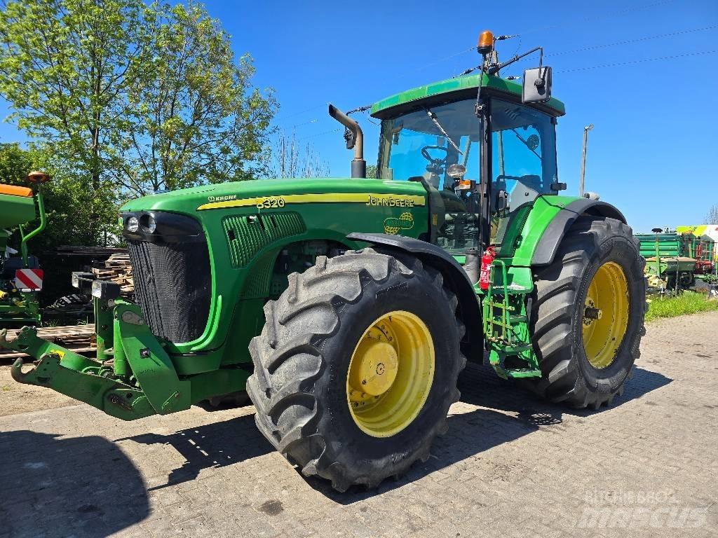John Deere 8320 Traktörler