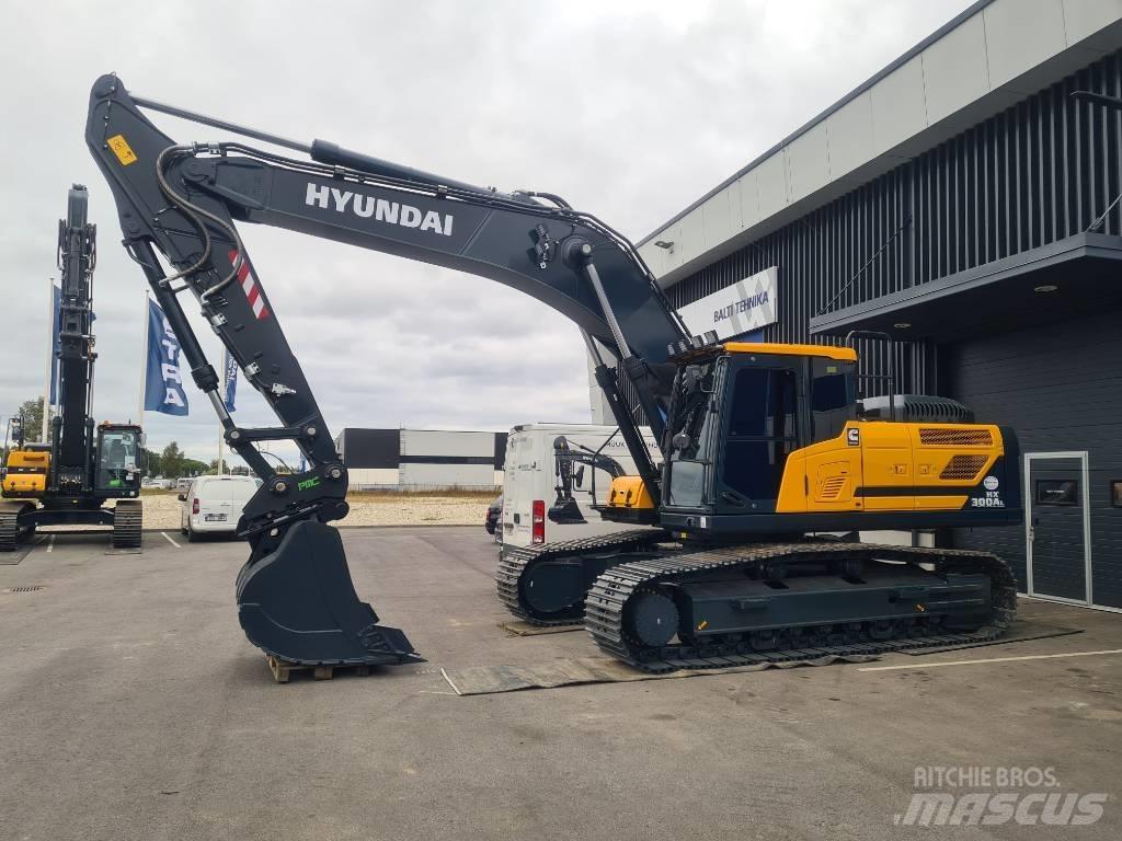 Hyundai HX300AL Paletli ekskavatörler