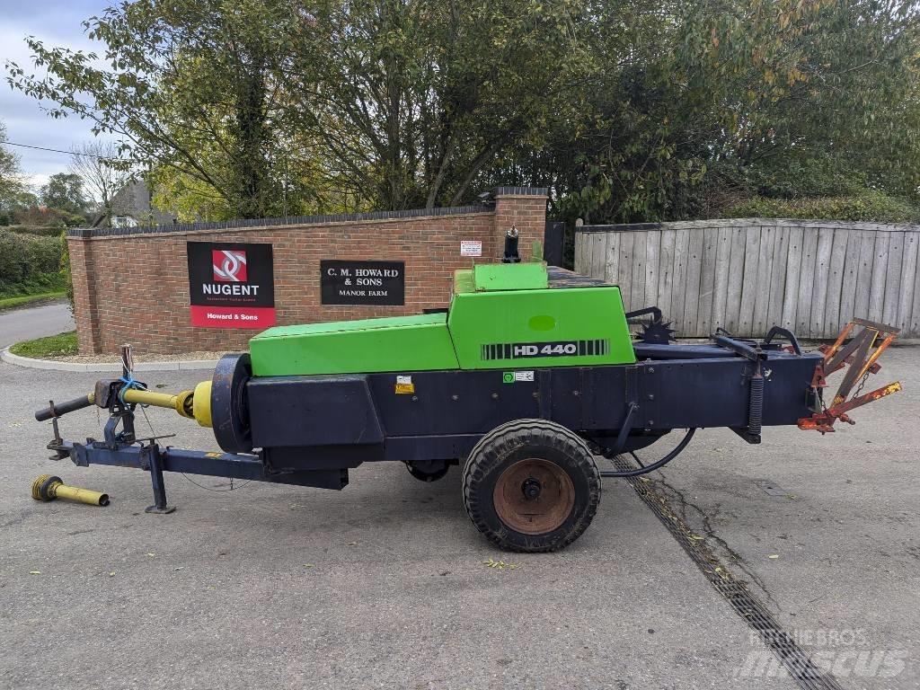 Deutz-Fahr HD 440 Küp balya makinalari