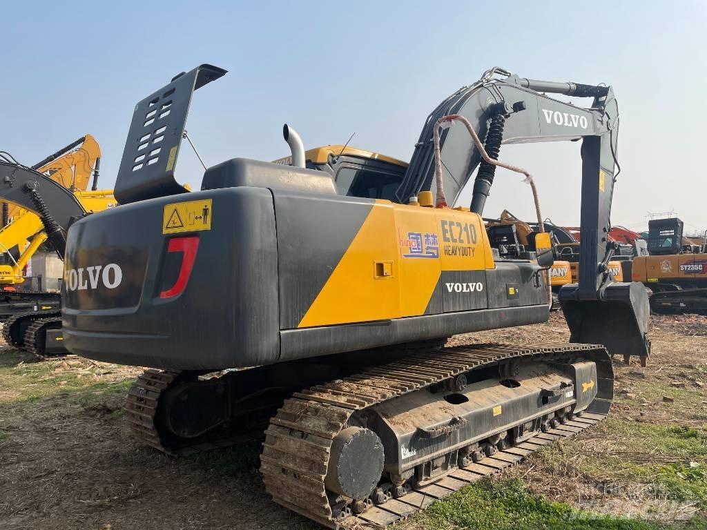 Volvo EC 210 Paletli ekskavatörler