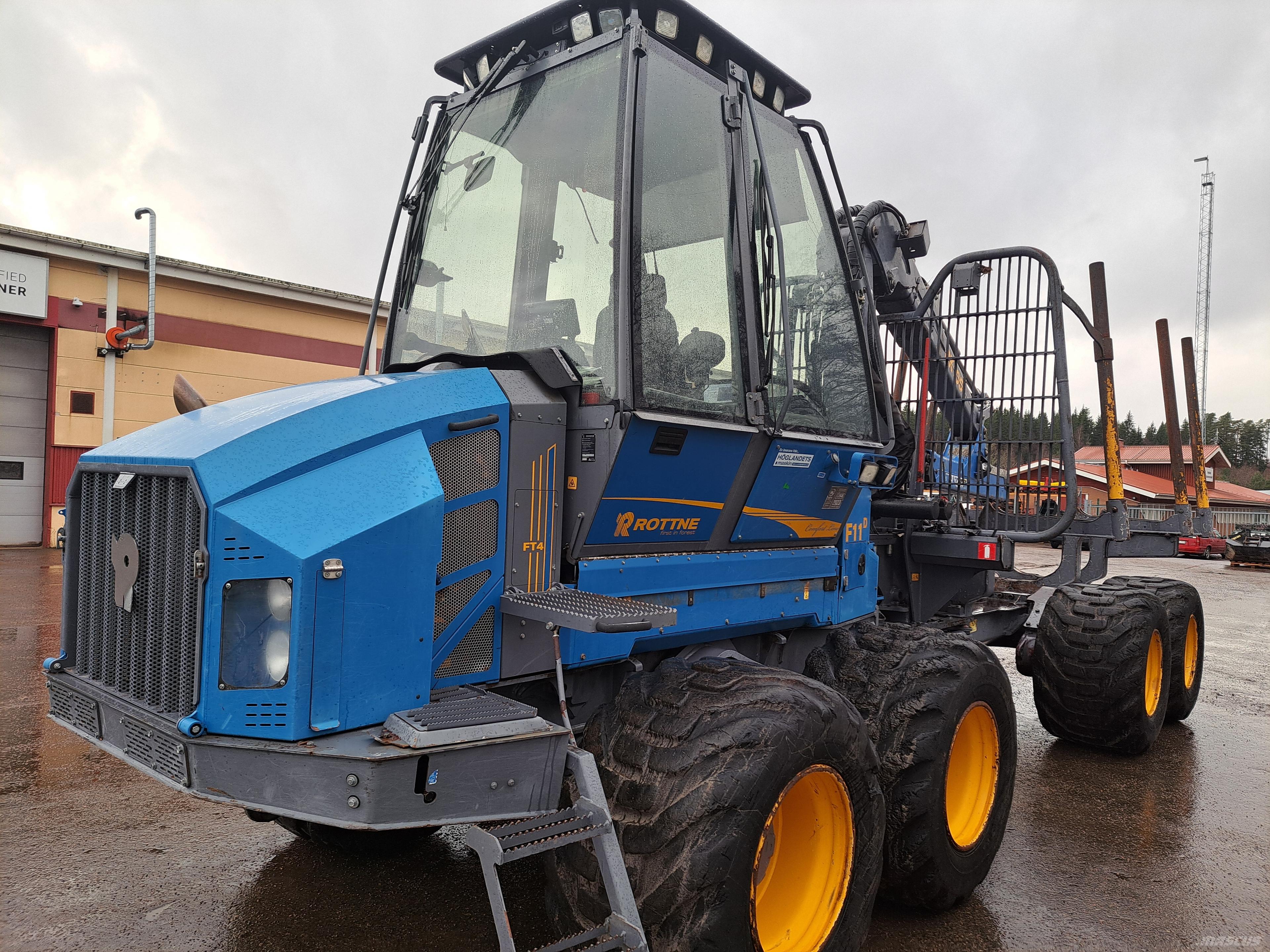 Rottne F11D Tomruk yükleyici traktörler