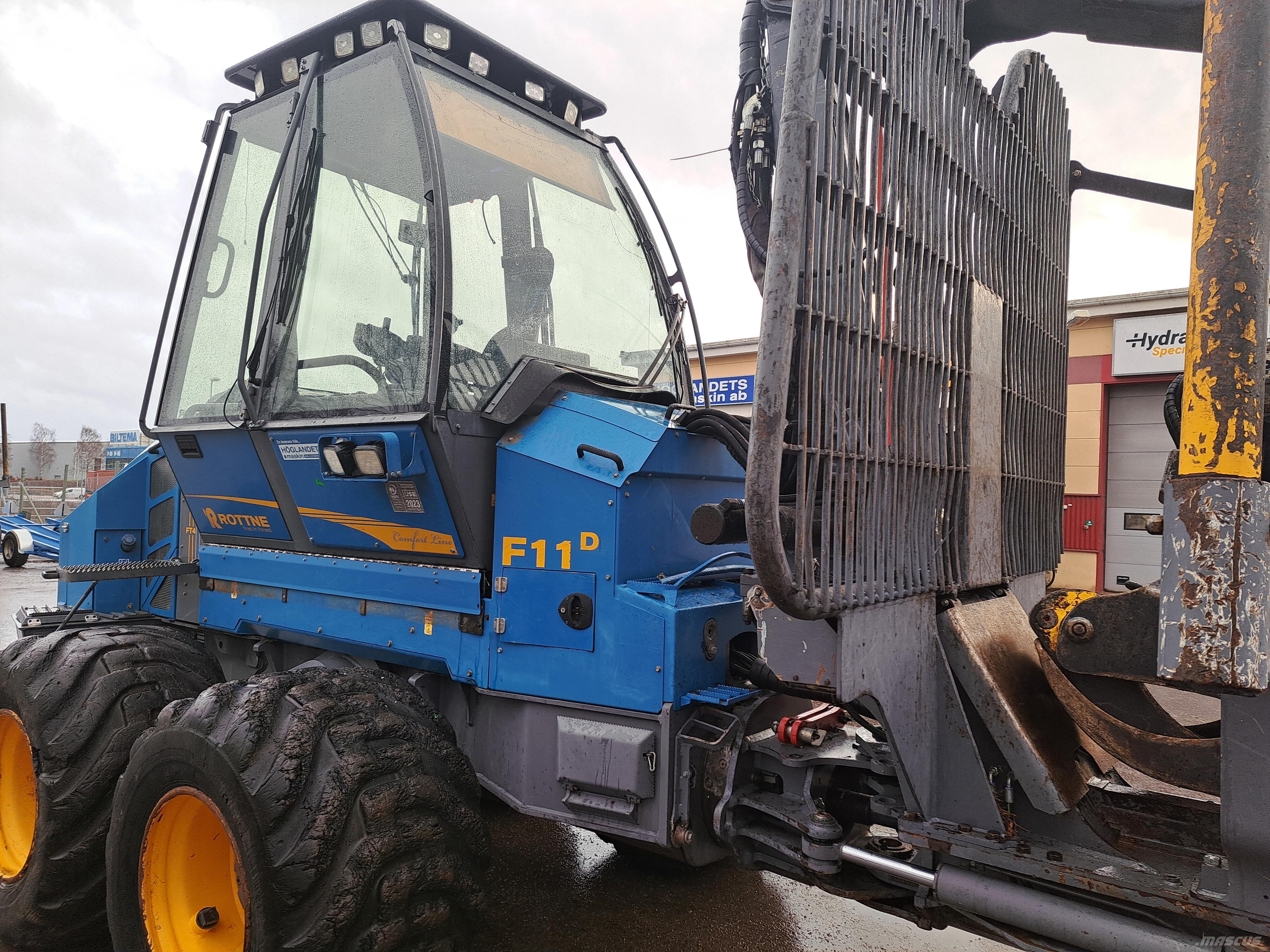 Rottne F11D Tomruk yükleyici traktörler