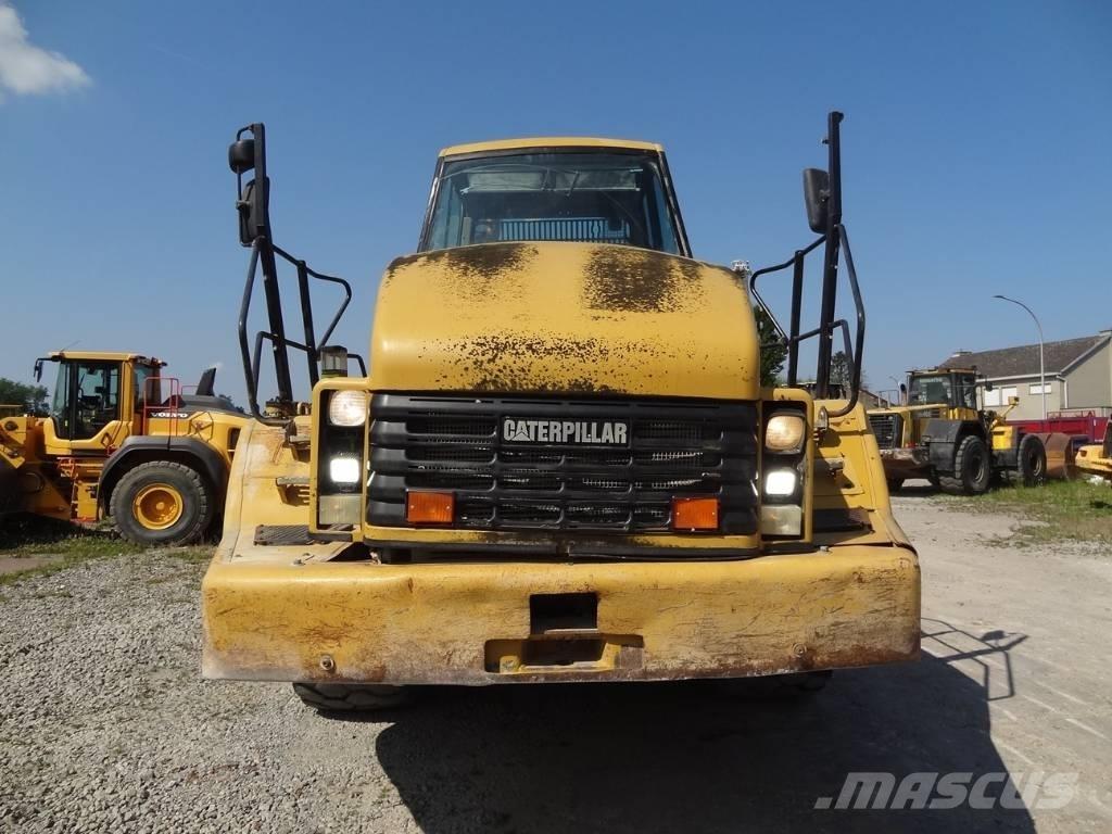 CAT 740 Belden kirma kaya kamyonu