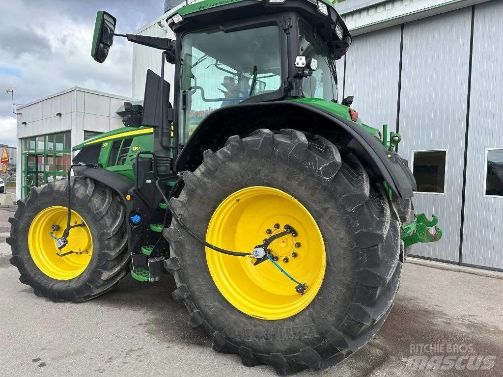 John Deere 7R 330 Traktörler