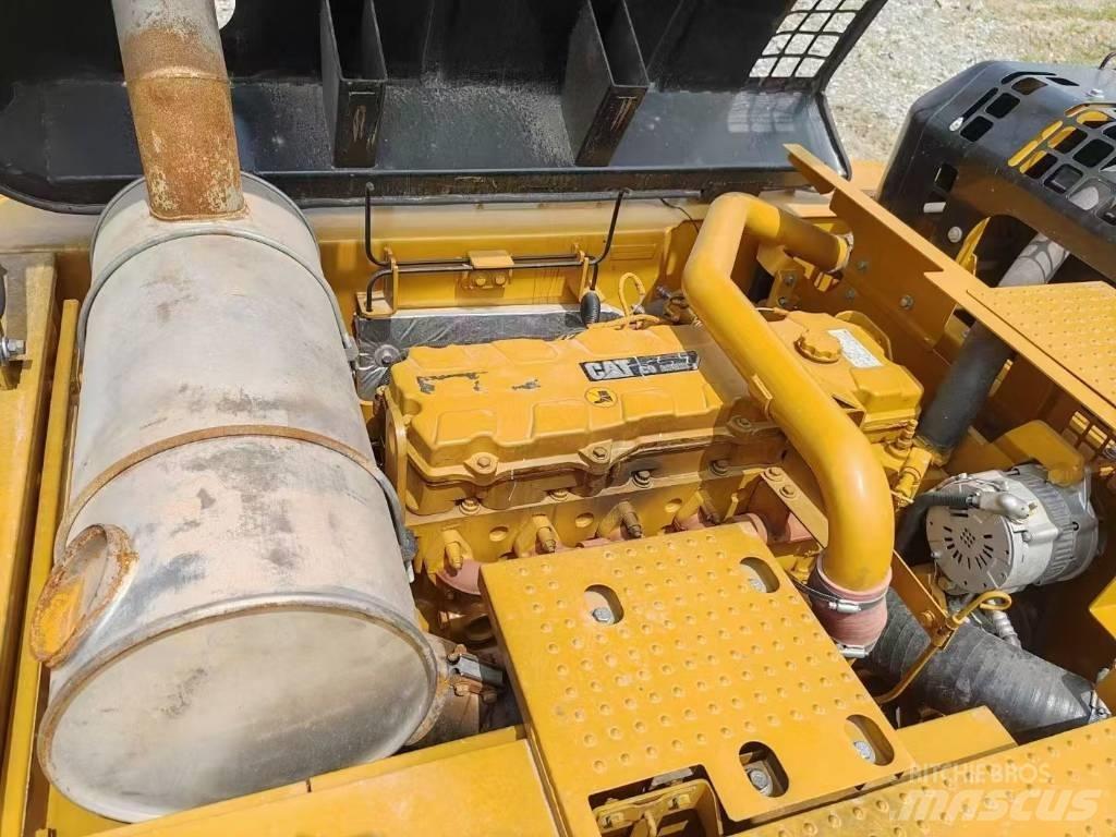 CAT 336 D Paletli ekskavatörler