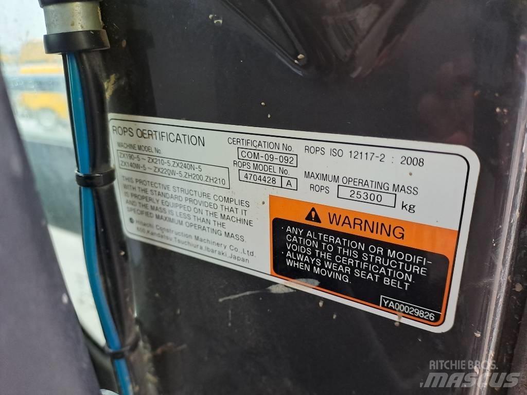 Hitachi ZX210LC-5B Paletli ekskavatörler