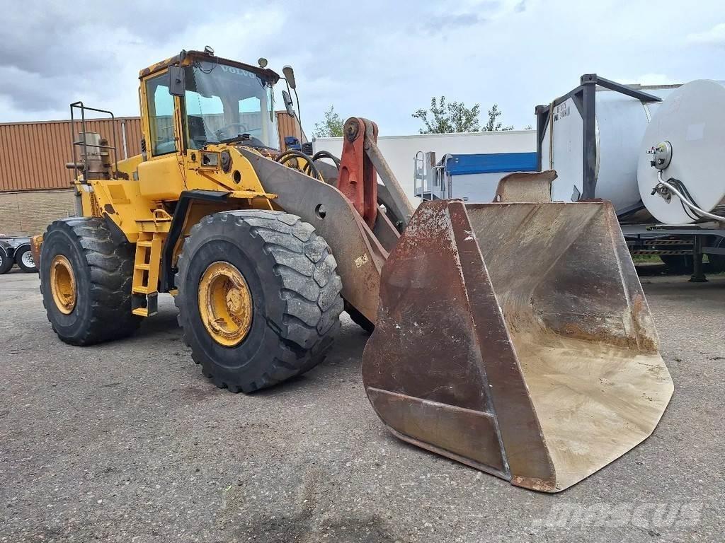 Volvo L220D Tekerlekli yükleyiciler