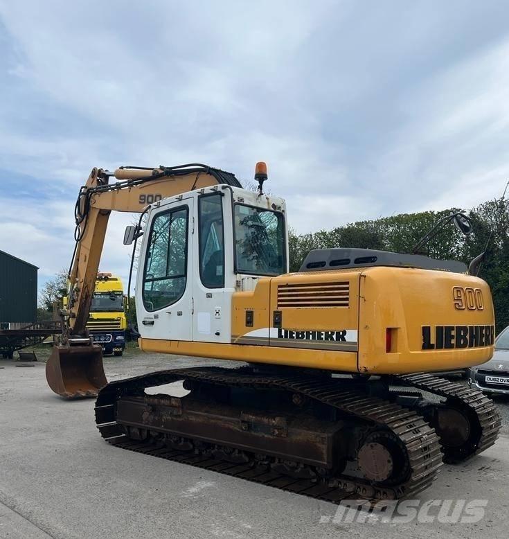 Liebherr R 900 C Paletli ekskavatörler