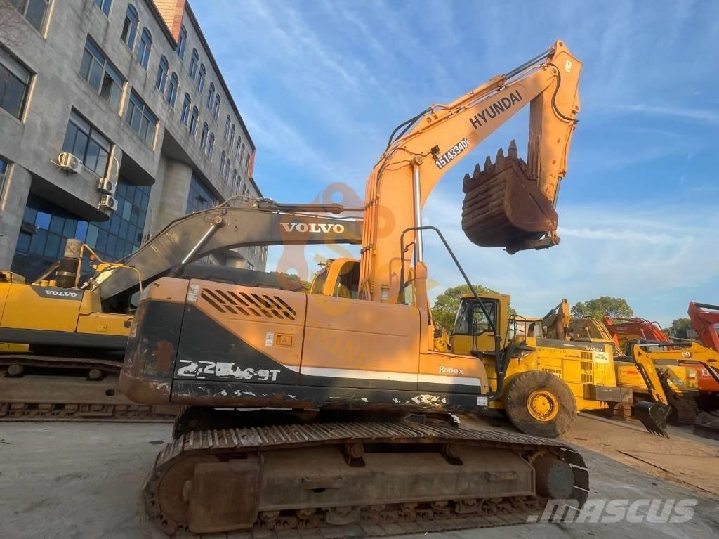 Hyundai R 225 -9 Paletli ekskavatörler