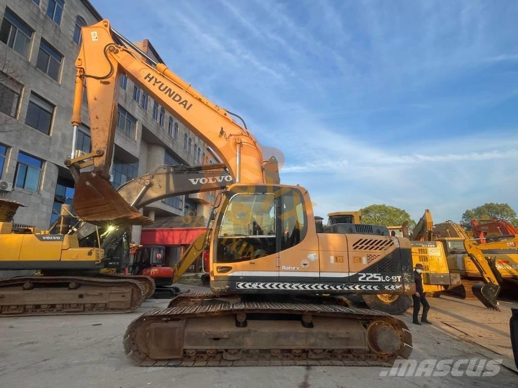 Hyundai R 225 -9 Paletli ekskavatörler