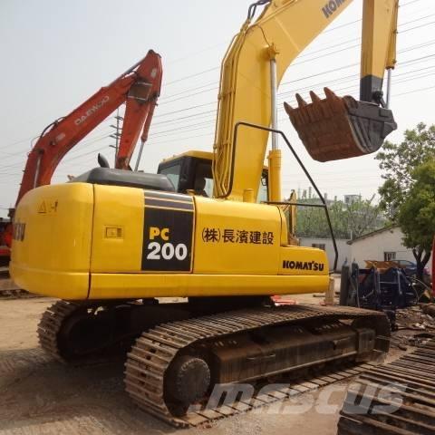 Komatsu pc200-7 Paletli ekskavatörler