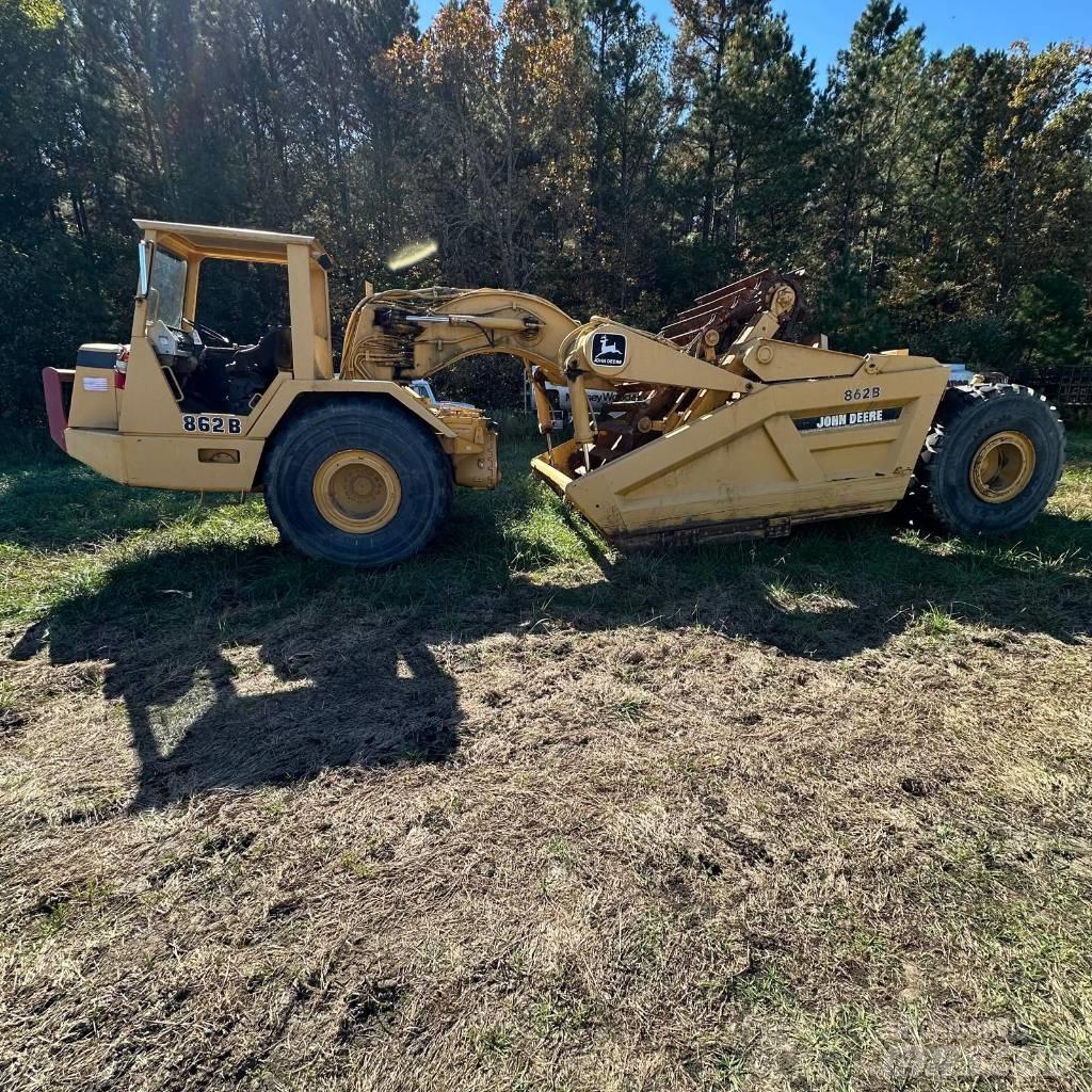 DEERE 862B Skreyperler