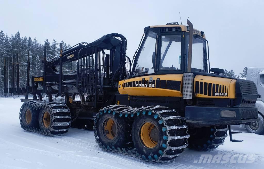 Ponsse Buffalo Tomruk yükleyici traktörler