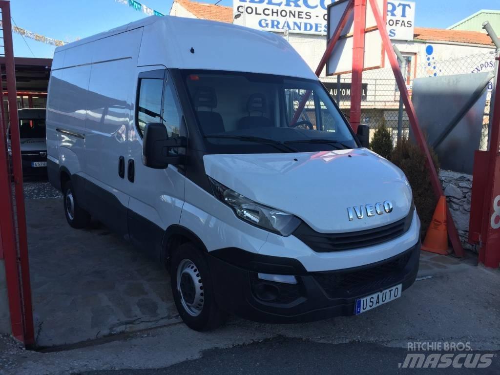 Iveco Daily 35 S 12 Kapali kasa kamyonetler