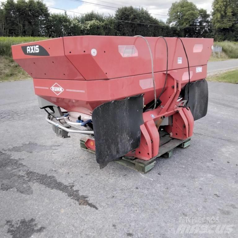 Kuhn Axis 40.1 Mineral gübre dagiticilar