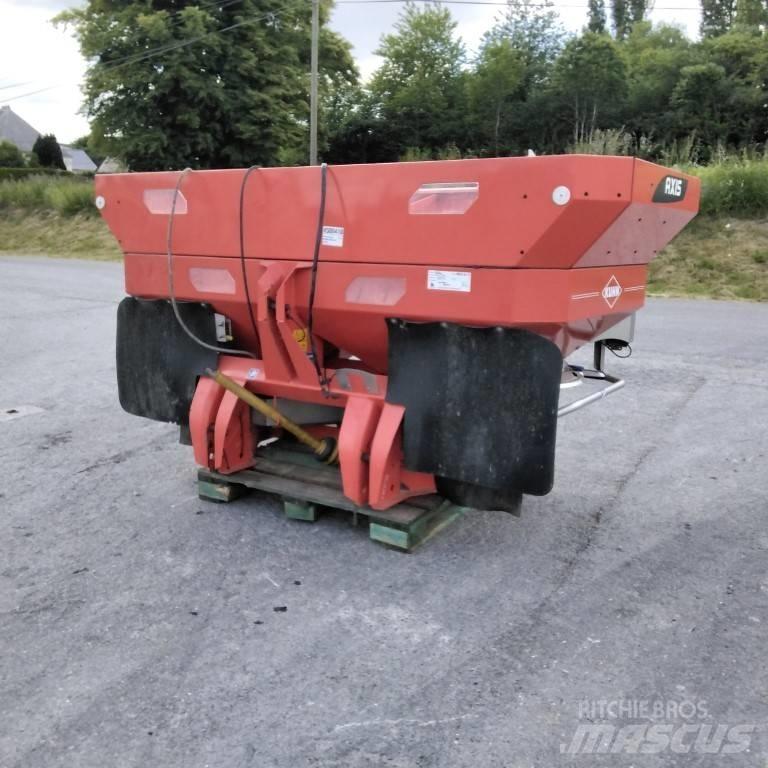 Kuhn Axis 40.1 Mineral gübre dagiticilar