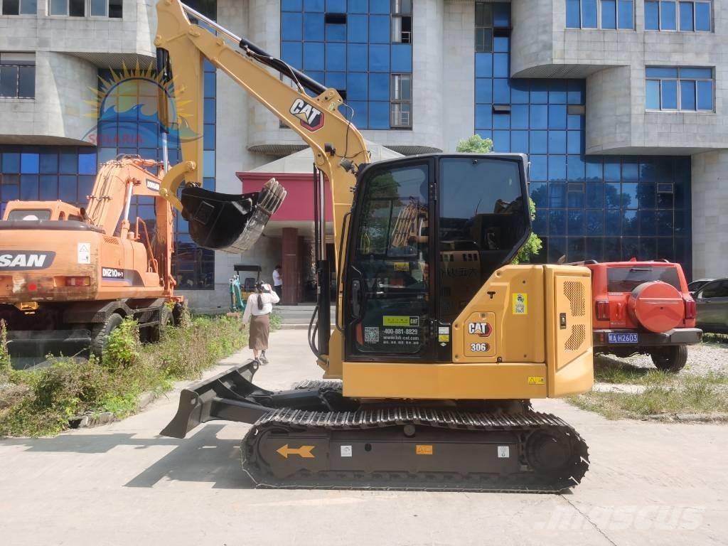 CAT 306 Mini ekskavatörler, 7 tona dek