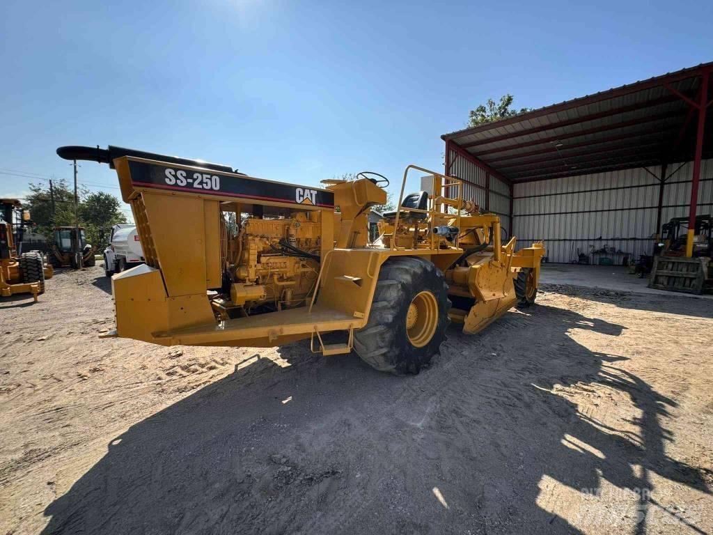 CAT SS 250 Asfalt sericiler