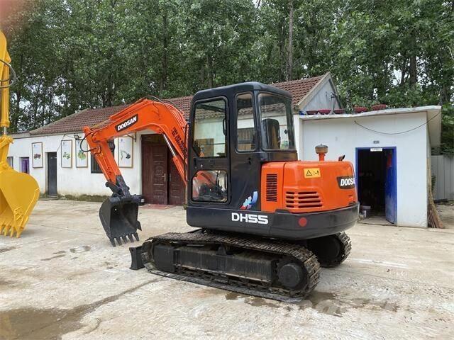 Doosan DH55 Mini ekskavatörler, 7 tona dek