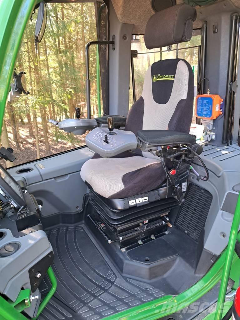 John Deere 1110 G Tomruk yükleyici traktörler