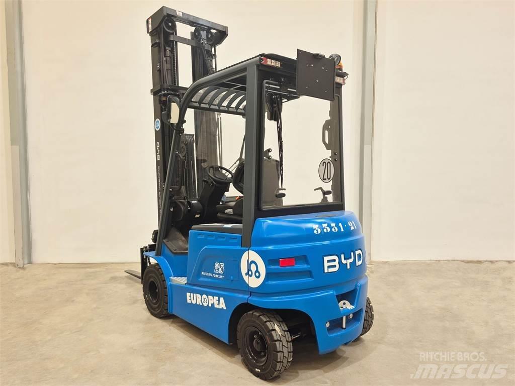  SEF25B Elektrikli forkliftler