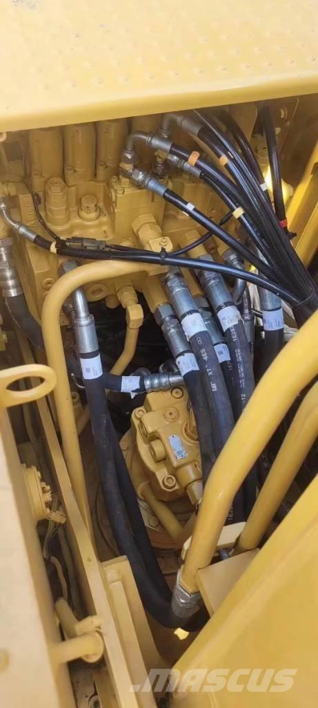 CAT 313D2GC Paletli ekskavatörler