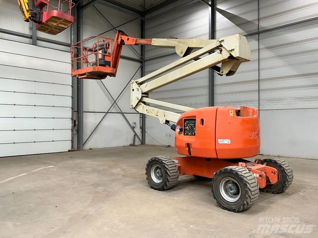 JLG 450 AJ Körüklü personel platformları