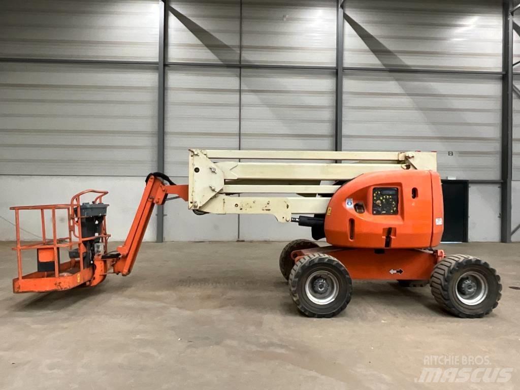 JLG 450 AJ Körüklü personel platformları