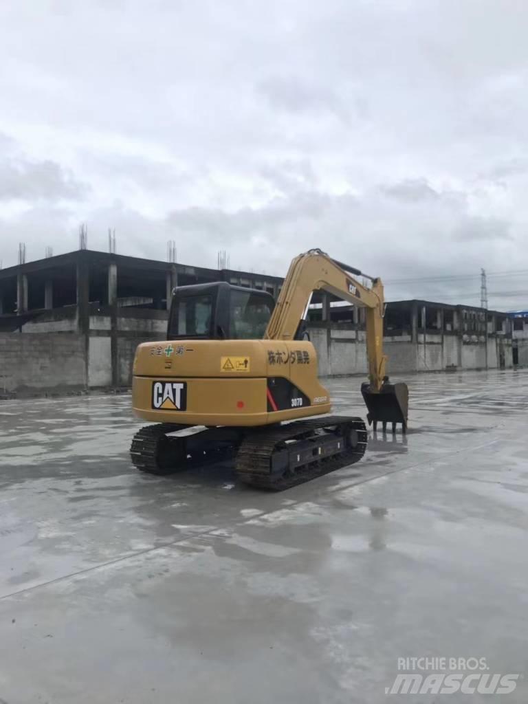 CAT 307 D Midi ekskavatörler 7 - 12 t
