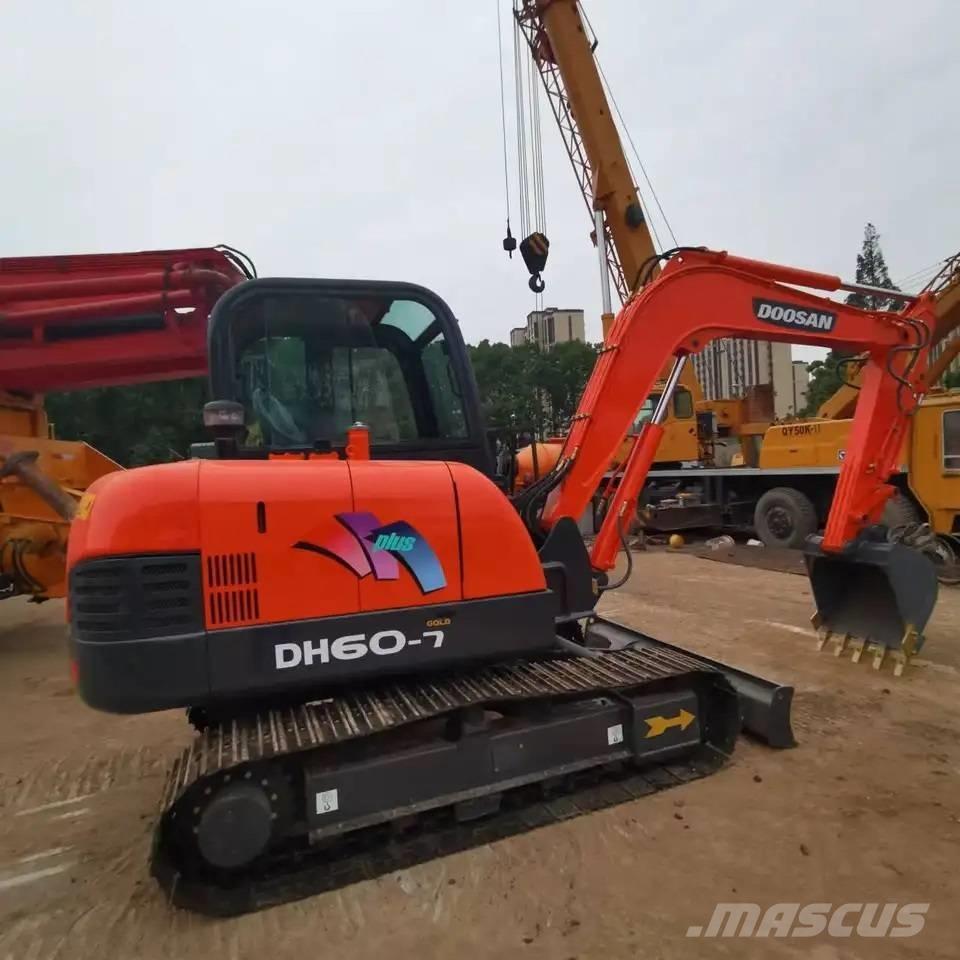 Doosan DH60-7 Mini ekskavatörler, 7 tona dek