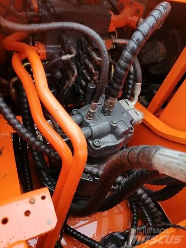 Doosan 225 LC-9 Paletli ekskavatörler