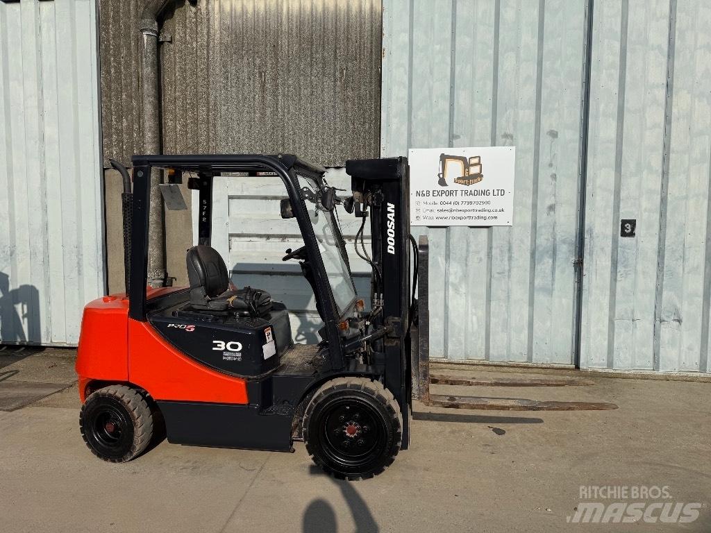 Doosan D 30 Dizel forkliftler